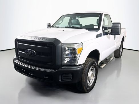 Used 2016 Ford F250 XL image 4