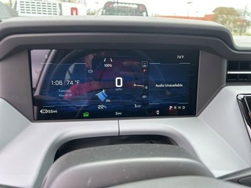New 2027 Chevrolet Bolt RS FWD image 20