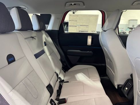 Certified 2025 MINI Cooper Countryman S image 16