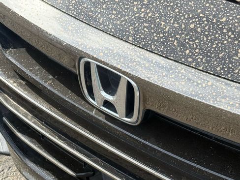 Used 2021 Honda Accord Sport image 8