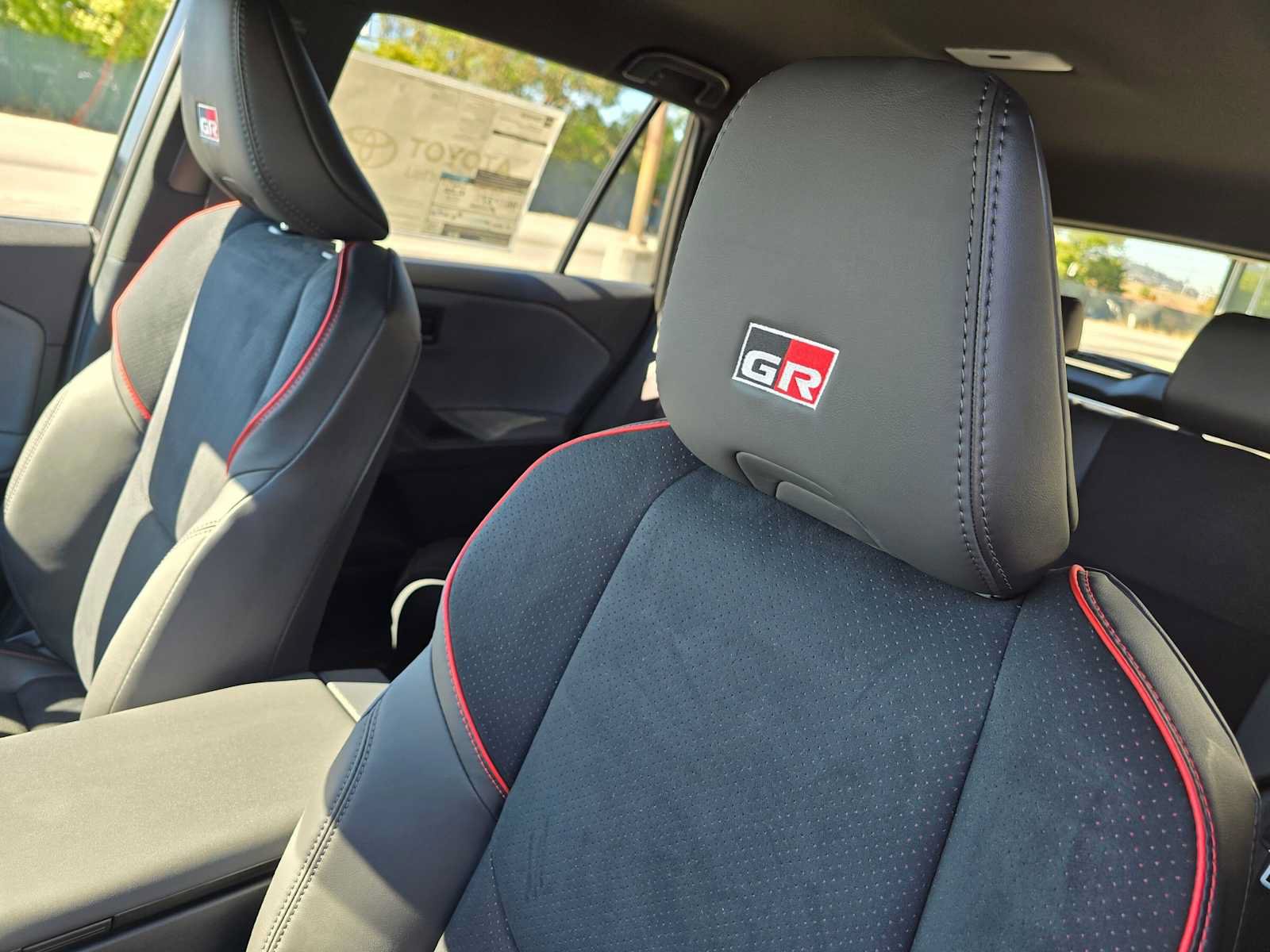 New 2026 Toyota RAV4 AWD Plug-in Hybrid image 24