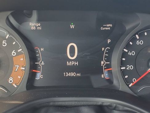 Used 2023 Jeep Compass Limited AWD/4WD image 12