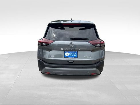Used 2023 Nissan Rogue SV AWD/4WD image 5