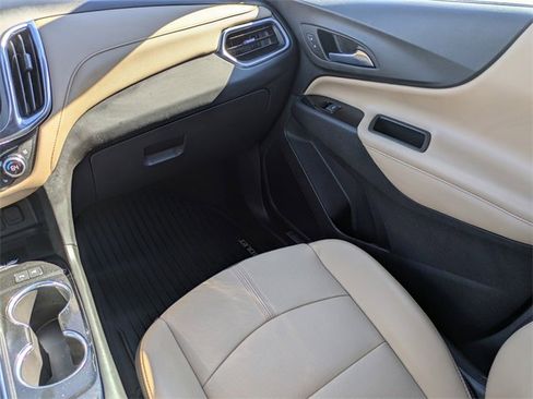 Used 2024 Chevrolet Equinox Premier image 20