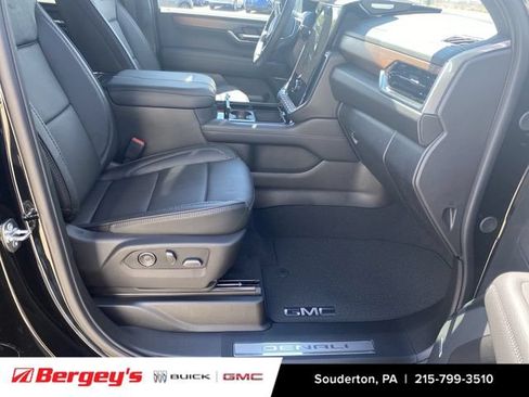 New 2026 GMC Yukon Denali AWD/4WD image 30