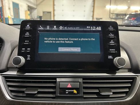 Used 2020 Honda Accord EX-L image 27
