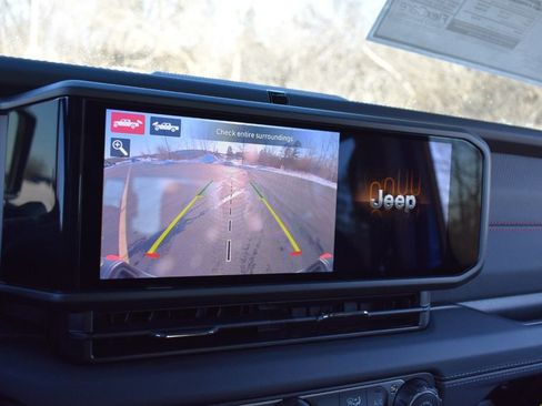 New 2026 Jeep Gladiator Rubicon image 22