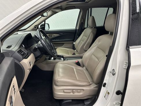 Used 2019 Honda Ridgeline RTL-E image 9