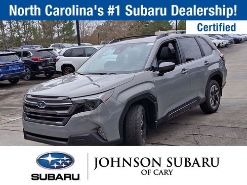 Used 2026 Subaru Forester Premium image 12