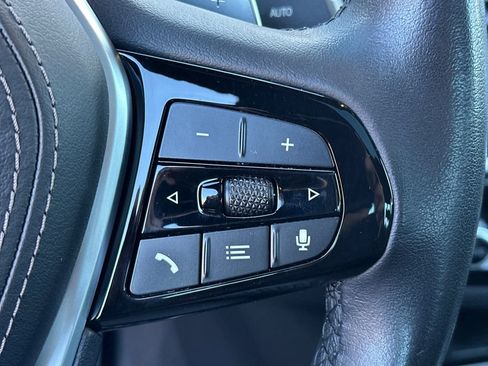 Certified 2023 BMW 530i w/ Convenience Package image 29