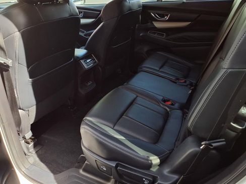 Used 2019 Subaru Ascent Limited image 18