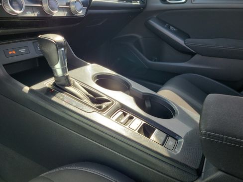 Used 2022 Honda Civic Sport image 29