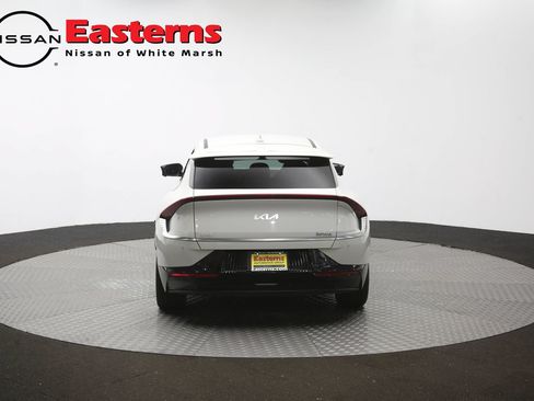 Used 2022 Kia EV6 Wind w/ Wind Technology Package AWD/4WD image 33