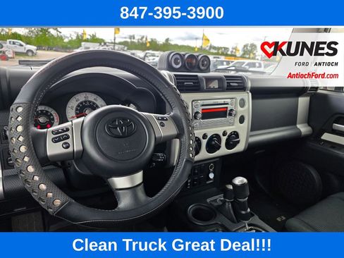 Used 2014 Toyota FJ Cruiser 4WD w/ Upgrade Package image 14