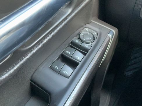 Used 2020 Chevrolet Silverado 1500 LTZ w/ LTZ Texas Edition RWD image 14