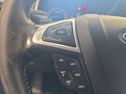 Used 2017 Ford Edge SEL AWD/4WD image 26