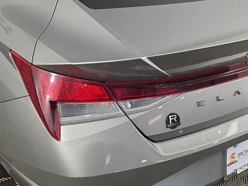 Used 2021 Hyundai Elantra SEL w/ Cargo Package image 35