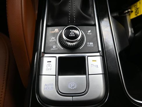 Certified 2025 Kia Telluride EX X-Line AWD/4WD image 25