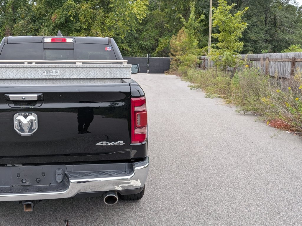 Used 2022 RAM 1500 Laramie AWD/4WD image 7