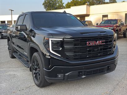 Used 2026 GMC Sierra 1500 Elevation w/ Elevation Premium Package