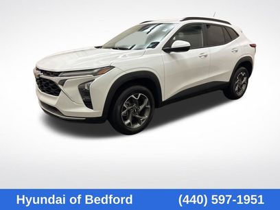 Used 2025 Chevrolet Trax LT