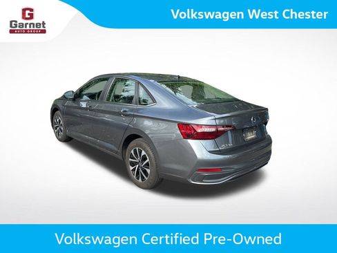 Used 2024 Volkswagen Jetta S FWD image 3