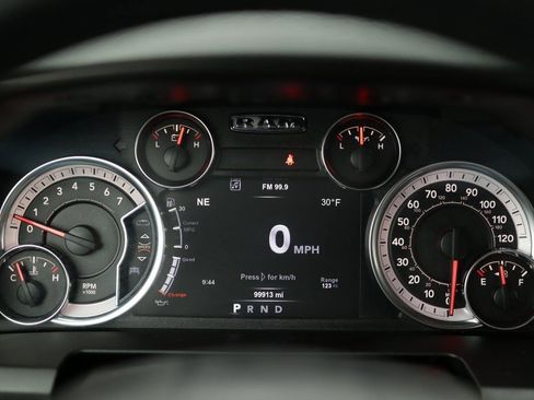 Used 2019 RAM 1500 Big Horn image 12