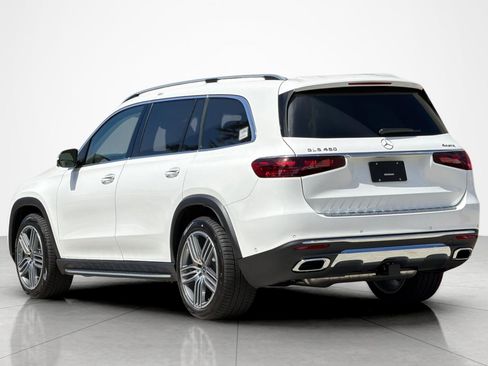 New 2026 Mercedes-Benz GLS 450 4MATIC image 3