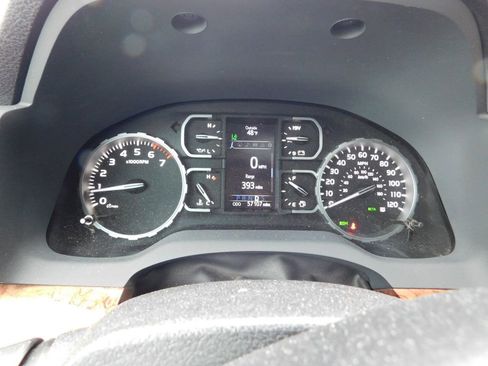 Used 2020 Toyota Tundra 1794 Edition image 12