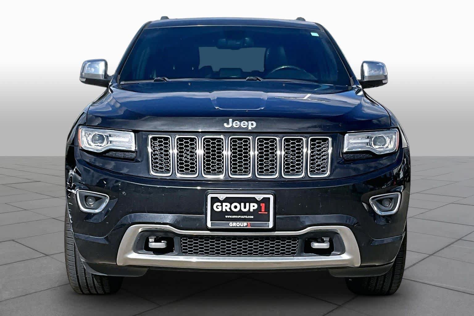 Used 2015 Jeep Grand Cherokee Overland RWD image 4