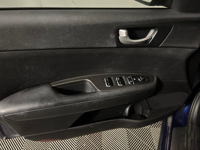 Used 2018 Kia Optima LX FWD image 17
