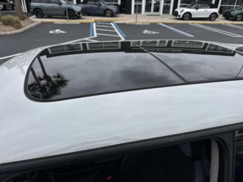 Used 2025 MINI Cooper S FWD image 31