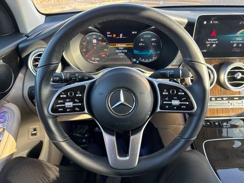 Used 2022 Mercedes-Benz GLC 300 GLC 300 image 14