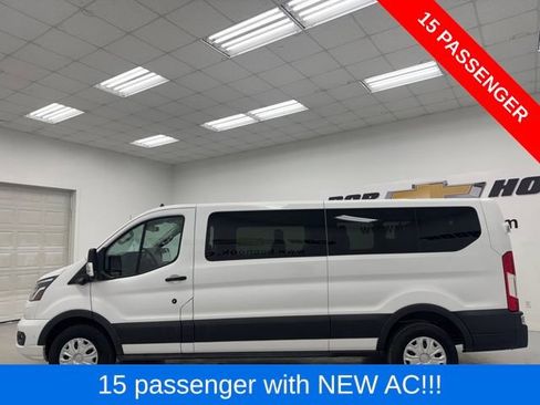 Used 2023 Ford Transit 350 XLT RWD image 8