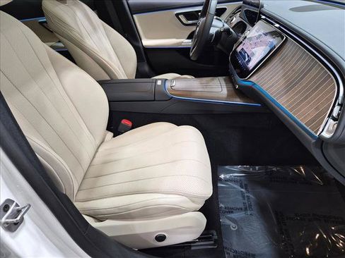 Used 2026 Mercedes-Benz E 350 Sedan image 22