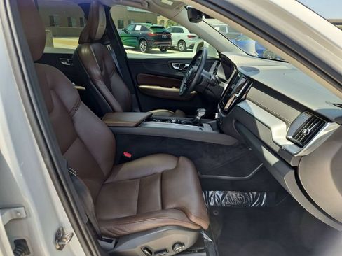 Used 2019 Volvo XC60 T5 Inscription w/ Protection Package Premier FWD image 21