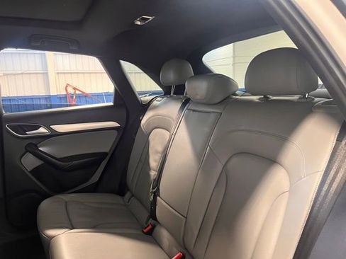 Used 2018 Audi Q3 2.0T Premium image 17