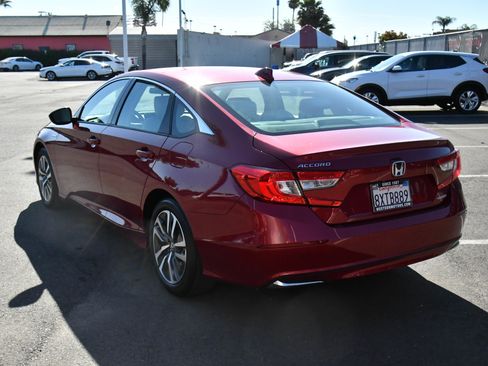 Used 2021 Honda Accord Hybrid image 6
