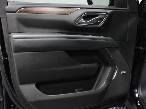 Used 2023 Chevrolet Tahoe High Country w/ Advanced Technology Package image 11