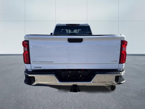 Used 2024 Chevrolet Silverado 3500 LTZ w/ LTZ Convenience Package image 6