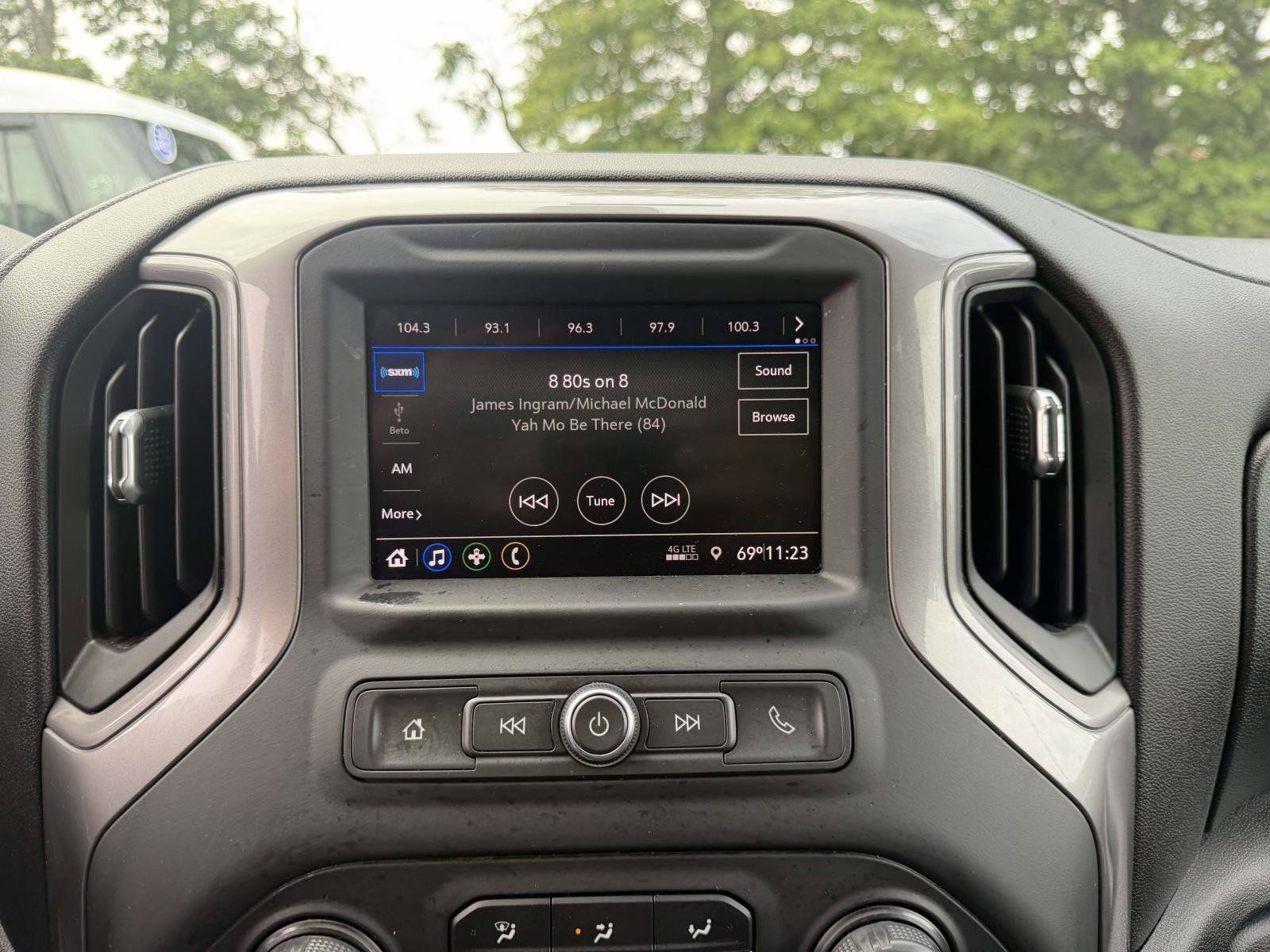 Used 2021 Chevrolet Silverado 1500 Custom w/ LPO, Dark Essentials Package AWD/4WD image 21
