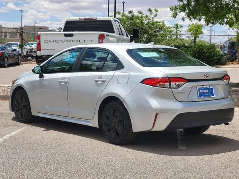Used 2024 Toyota Corolla LE FWD image 3
