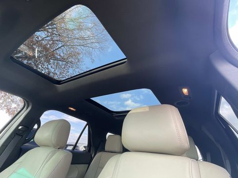 Used 2014 Ford Explorer XLT w/ Equipment Group 202A image 13