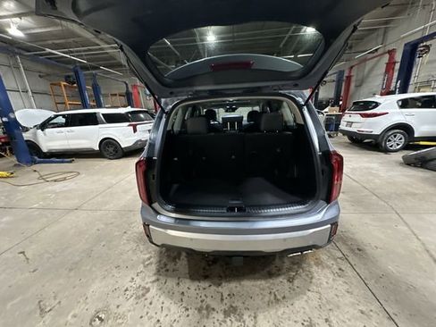 Certified 2024 Kia Telluride S w/ S Sunroof Package image 23