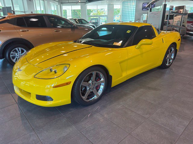 Used 2008 Chevrolet Corvette Coupe w/ Preferred Equipment Group RWD image 8