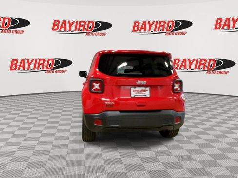 Used 2021 Jeep Renegade Sport image 8