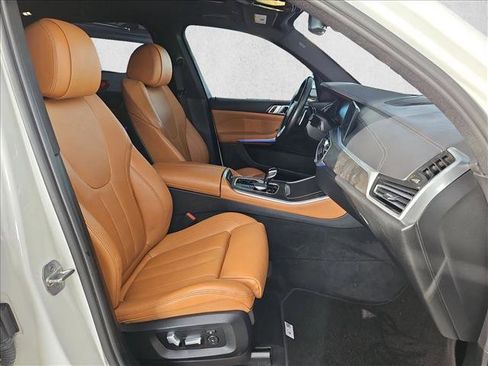 Used 2022 BMW X5 sDrive40i w/ Premium Package image 22