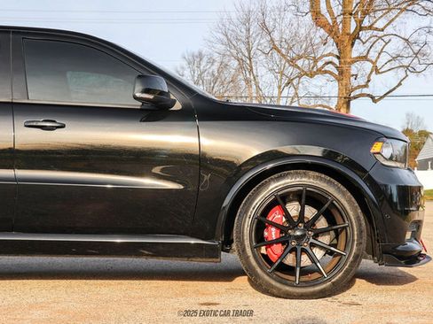 Used 2019 Dodge Durango SRT image 11