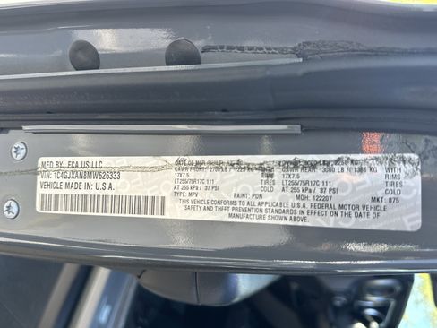 Used 2021 Jeep Wrangler Willys AWD/4WD image 33
