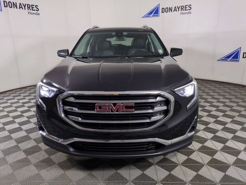 Used 2021 GMC Terrain SLT w/ Infotainment Package II AWD/4WD image 11